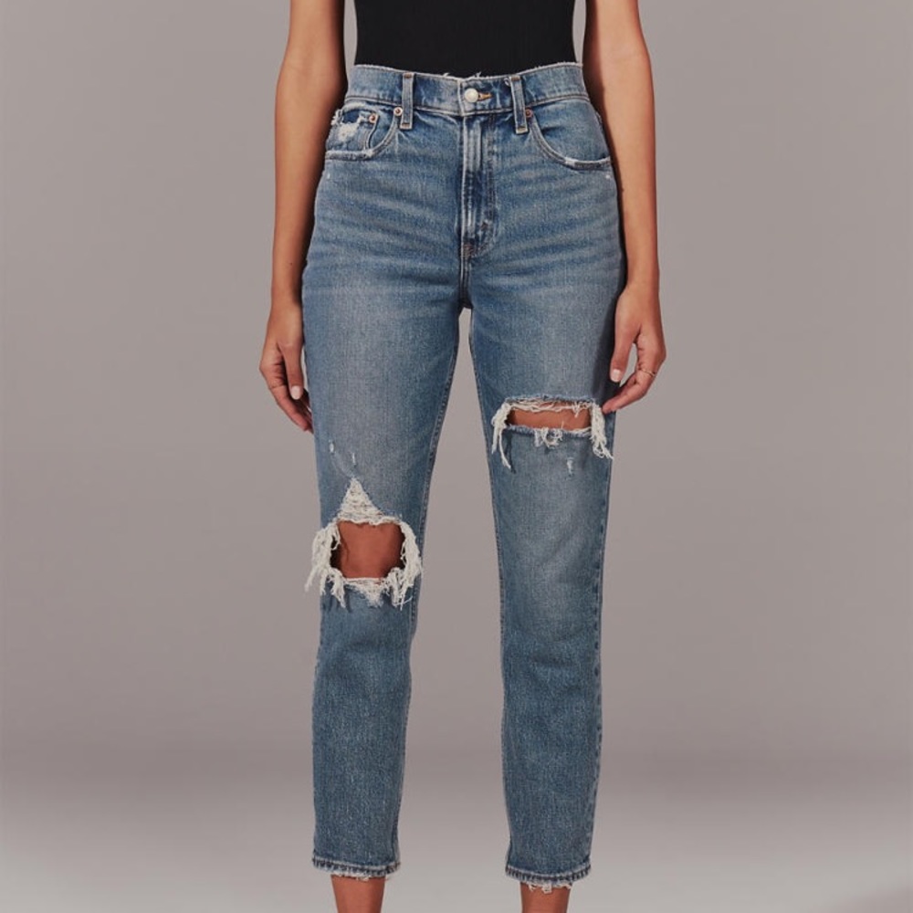 Abercrombie and Fitch high rise mom jeans